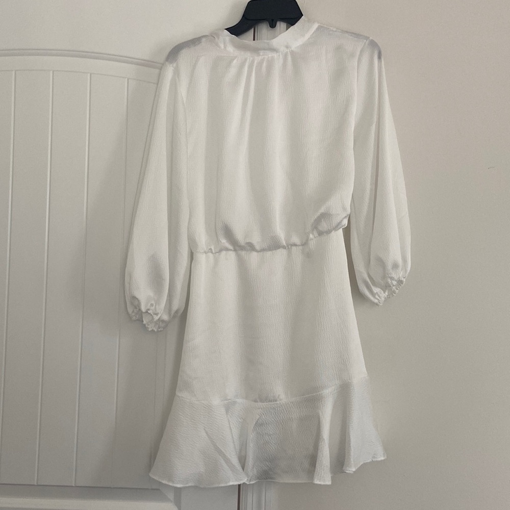 White minis dress!